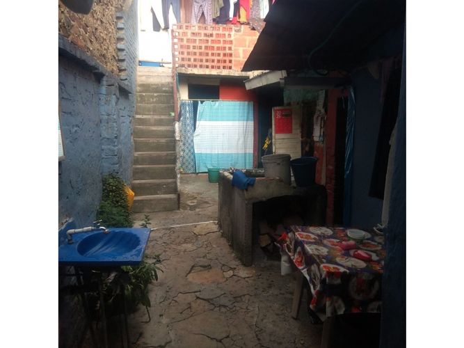 Casa de 5 alcobas en venta en Siete De Agosto, Bogotá, 148 m² · foto 7 de 8