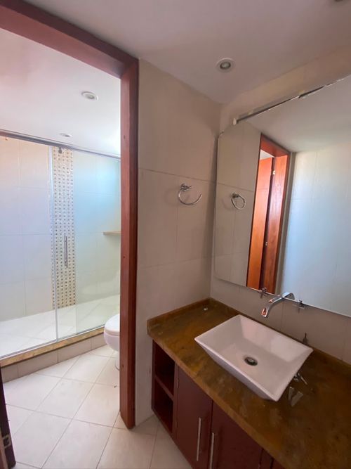 Apartamento en venta en Santa Barbara, Bogotá · foto 7 de 24