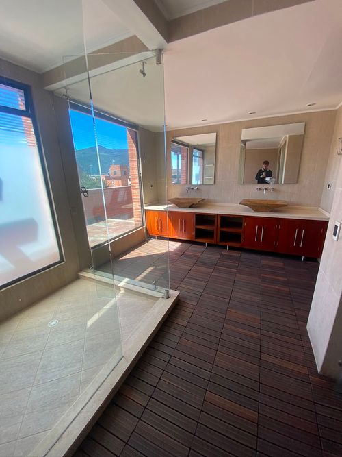 Apartamento en venta en Santa Barbara, Bogotá · foto 9 de 24