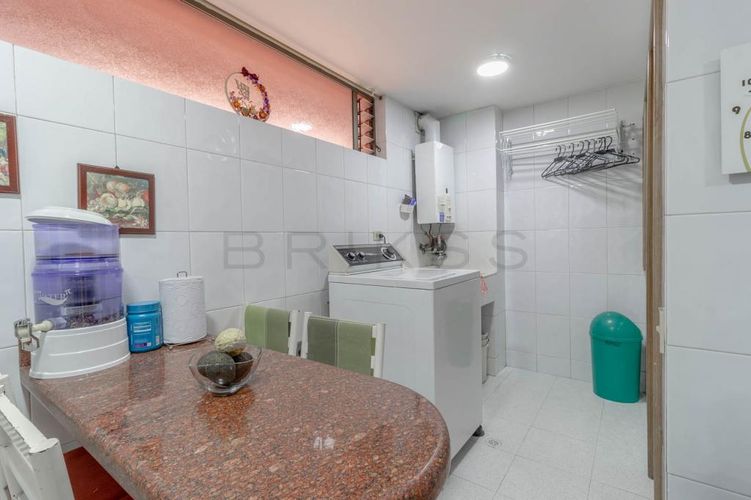 Apartamento de 4 alcobas en venta en Santa Barbara Occidental, Bogotá, 134 m² · foto 5 de 17