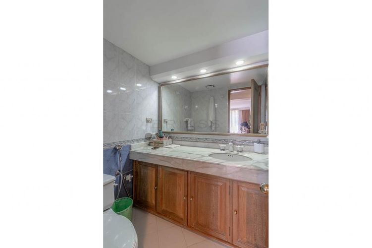 Apartamento de 4 alcobas en venta en Santa Barbara Occidental, Bogotá, 134 m² · foto 12 de 17