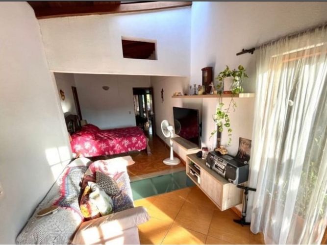 Casa de 4 alcobas en arriendo en El Dorado, Medellín, 311 m² · foto 8 de 14