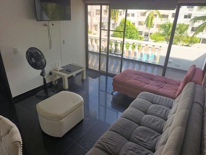Apartamento de 2 alcobas en venta en Las Palmas, Ricaurte, 82 m² · foto 3 de 17