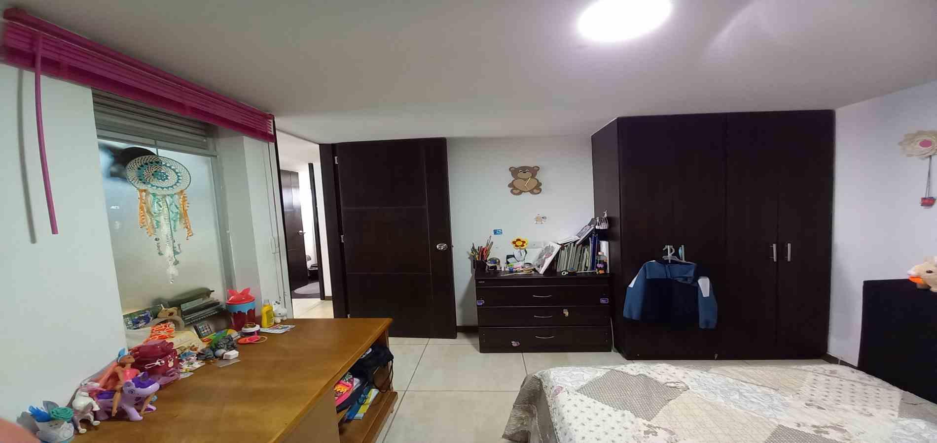Apartamento en venta en Chipre, Manizales · foto 12 de 17