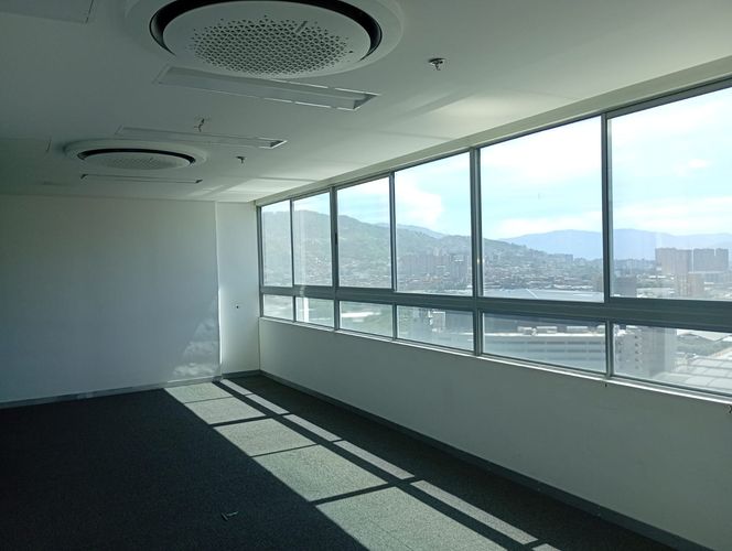 Oficina en arriendo en Paso Ancho, Sabaneta, 706 m² · foto 8 de 18