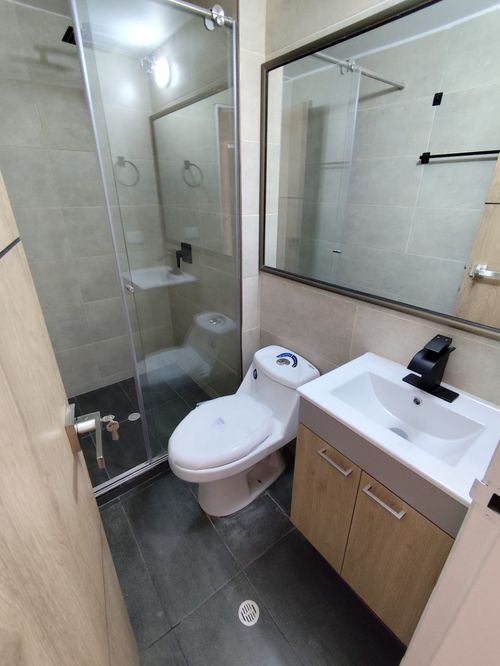 Apartamento de 4 alcobas en venta en Fontibon, Bogotá, 98 m² · foto 13 de 20