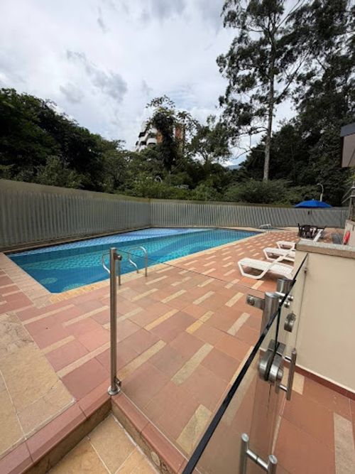 Apartamento de 2 alcobas en arriendo en Los Balsos, Medellín, 80 m² · foto 5 de 15