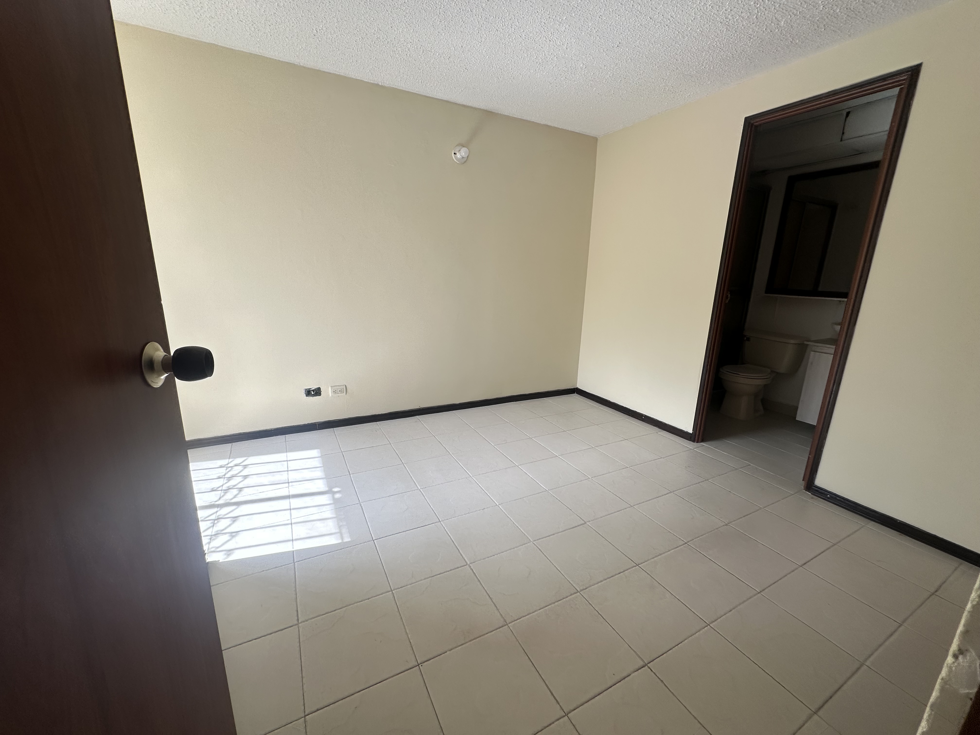 Apartamento en venta en Americas, Armenia · foto 20 de 24