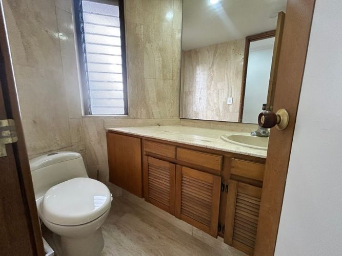 Apartamento de 3 alcobas en arriendo en Alejandría, Medellín, 240 m² · foto 11 de 18