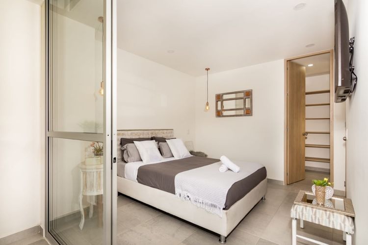 Apartaestudio en arriendo en La Visitación, Medellín, 45 m² · foto 3 de 10