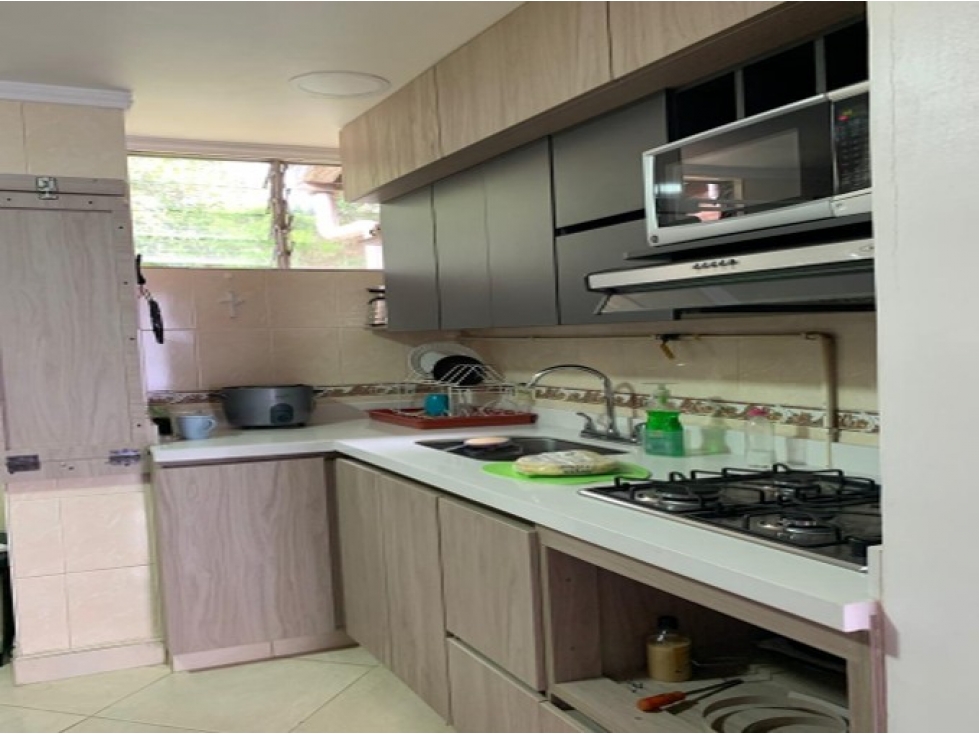 Apartment for sale in Villa hermosa, Medellín 2