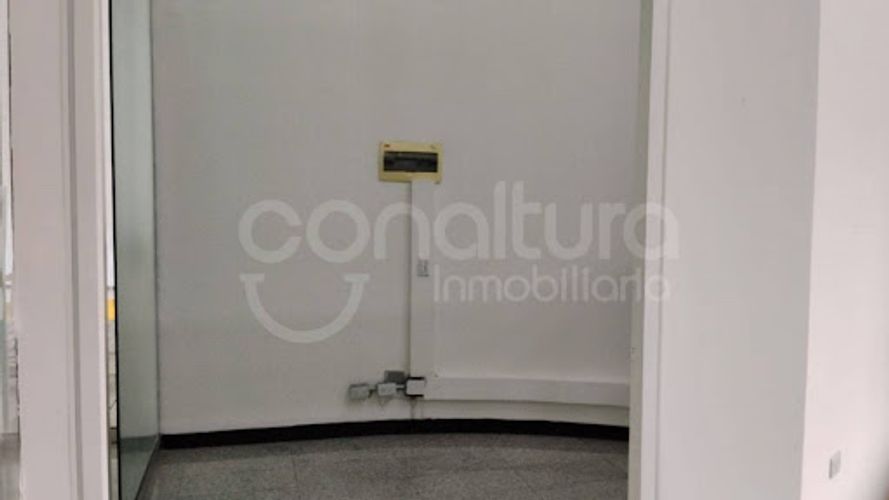 Oficina en arriendo en Manila, Medellín, 36 m² · foto 7 de 7