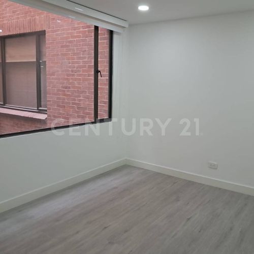 Apartamento de 4 alcobas en venta en Molinos Norte, Bogotá, 200 m² · foto 4 de 18