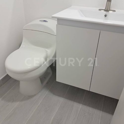 Apartamento de 4 alcobas en venta en Molinos Norte, Bogotá, 200 m² · foto 6 de 18