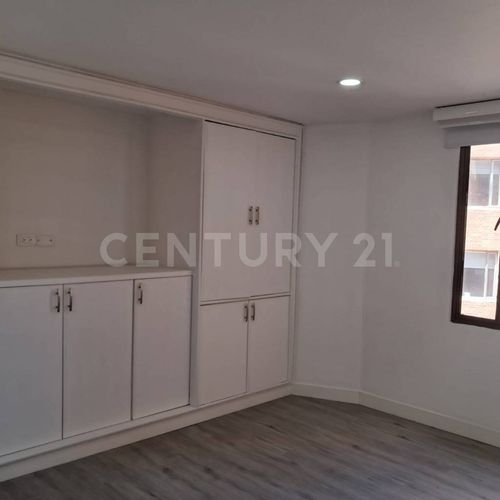 Apartamento de 4 alcobas en venta en Molinos Norte, Bogotá, 200 m² · foto 18 de 18