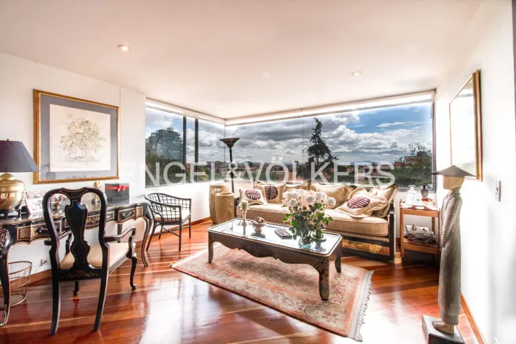 Apartamento en venta en Chico, Bogotá · foto 4 de 17