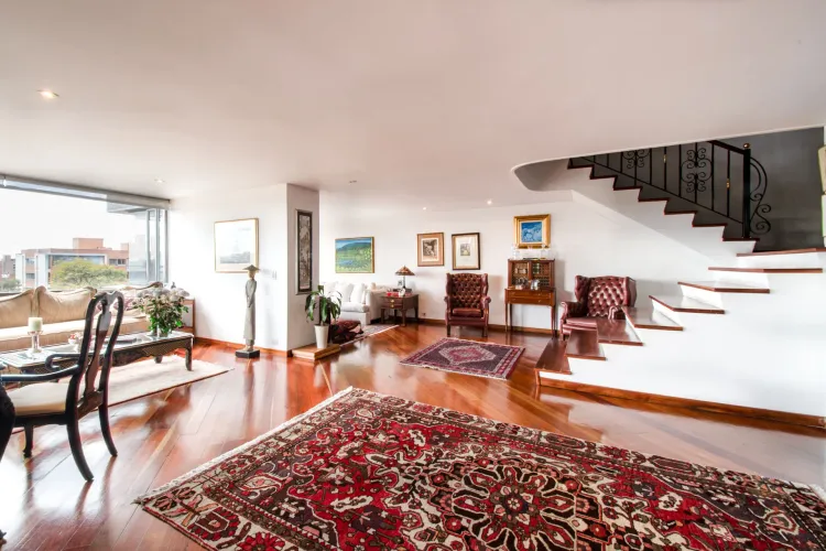 Apartamento en venta en Chico, Bogotá · foto 3 de 17