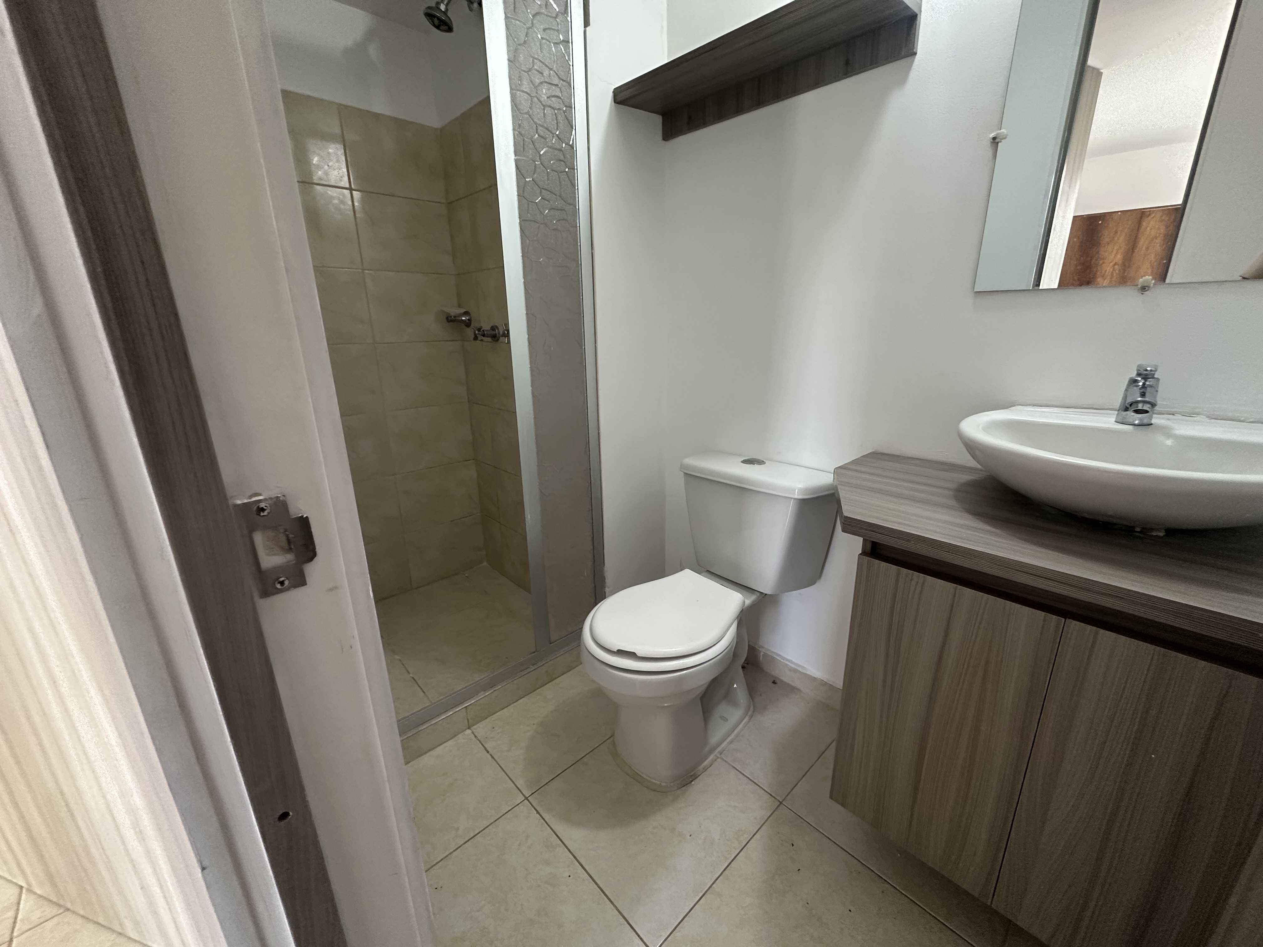 Apartamento en venta en Urbanizacion El Eden De La Victoria, Armenia · foto 5 de 17