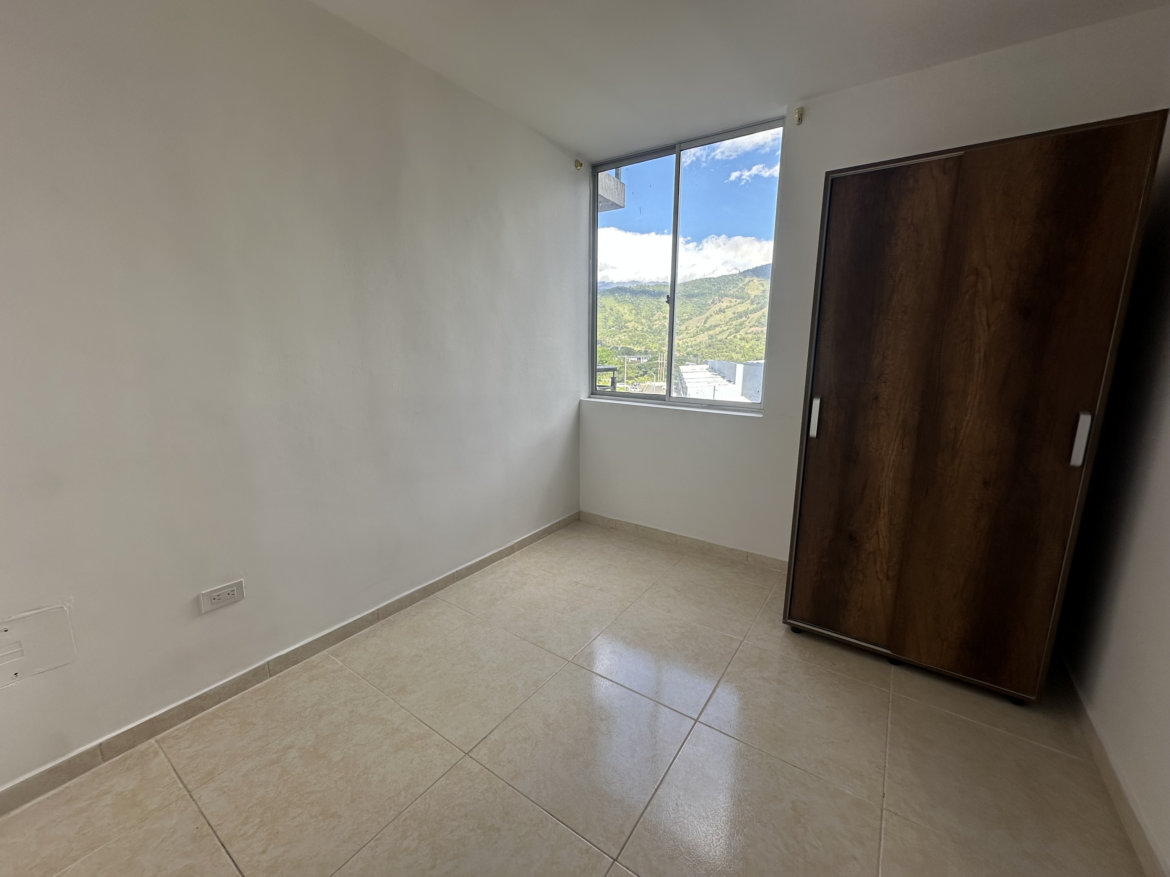 Apartamento en venta en Urbanizacion El Eden De La Victoria, Armenia · foto 6 de 17