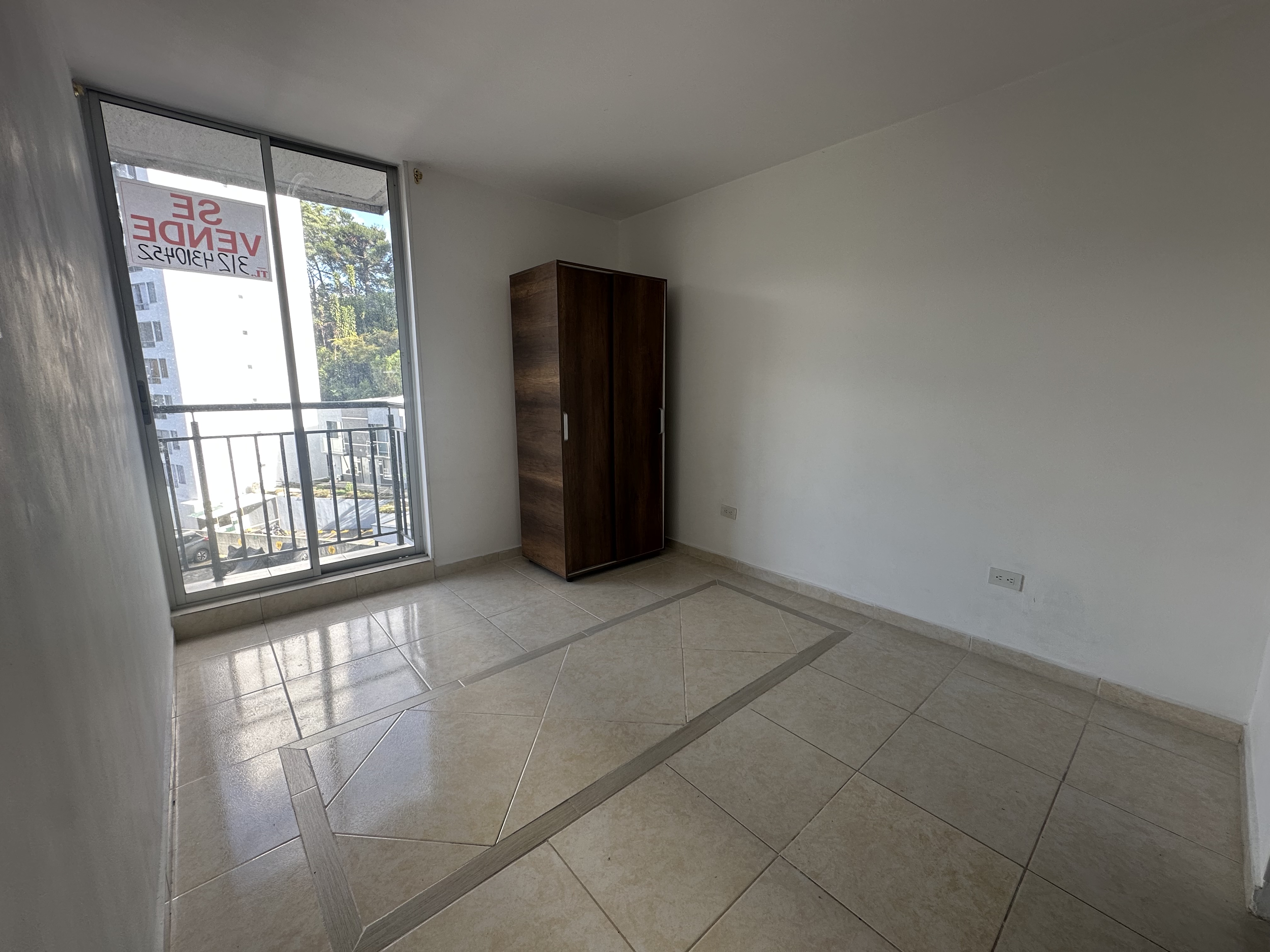 Apartamento en venta en Urbanizacion El Eden De La Victoria, Armenia · foto 10 de 17