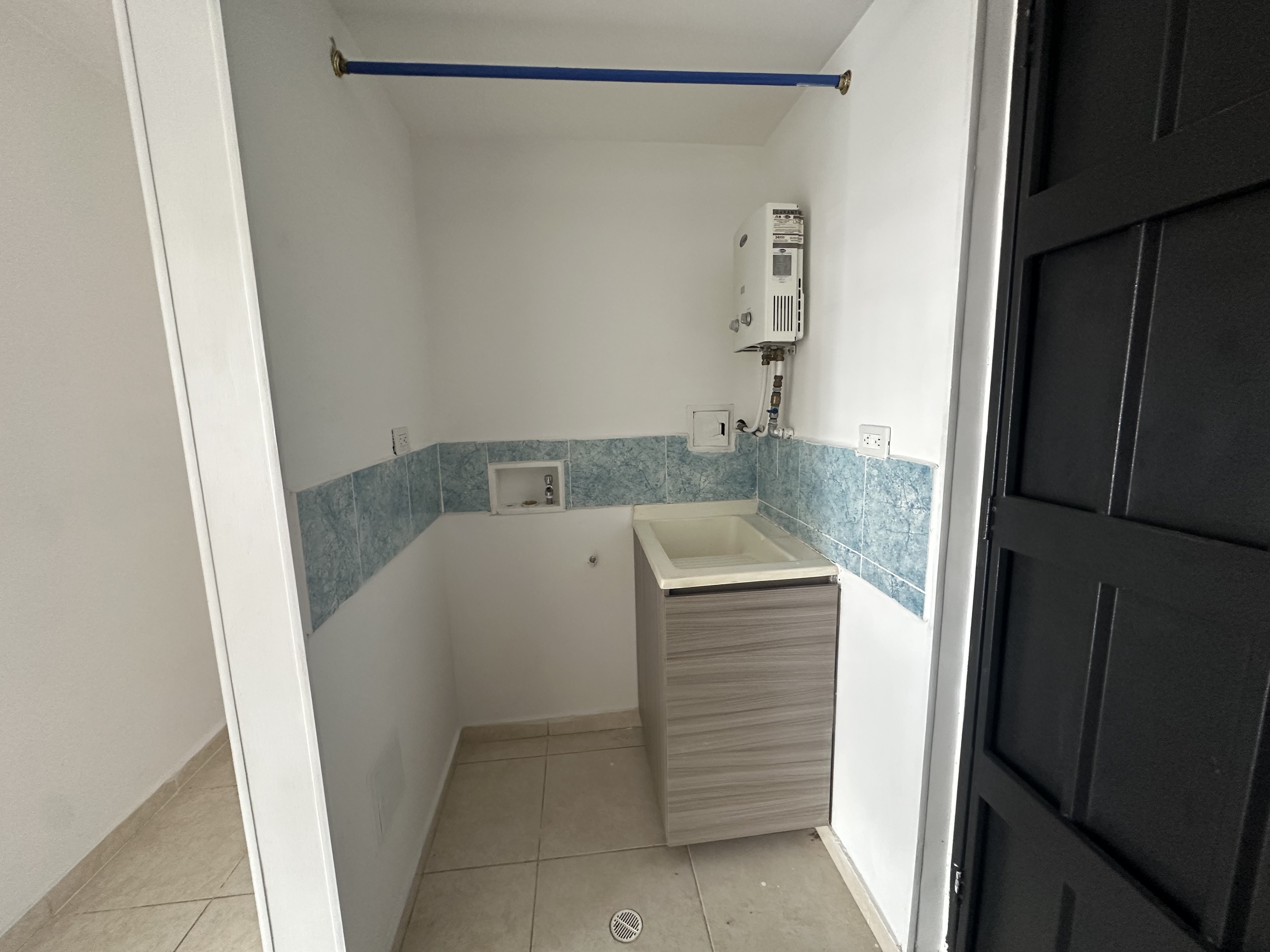 Apartamento en venta en Urbanizacion El Eden De La Victoria, Armenia · foto 16 de 17