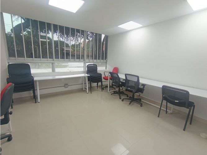 Oficina en arriendo en Estadio, Medellín, 35 m² · foto 4 de 4