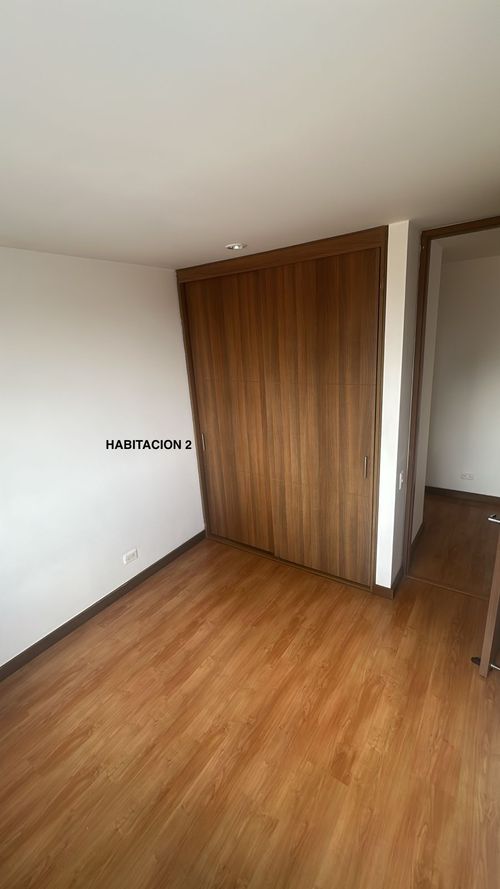 Apartamento de 3 alcobas en venta en Cedritos, Bogotá, 86 m² · foto 6 de 11