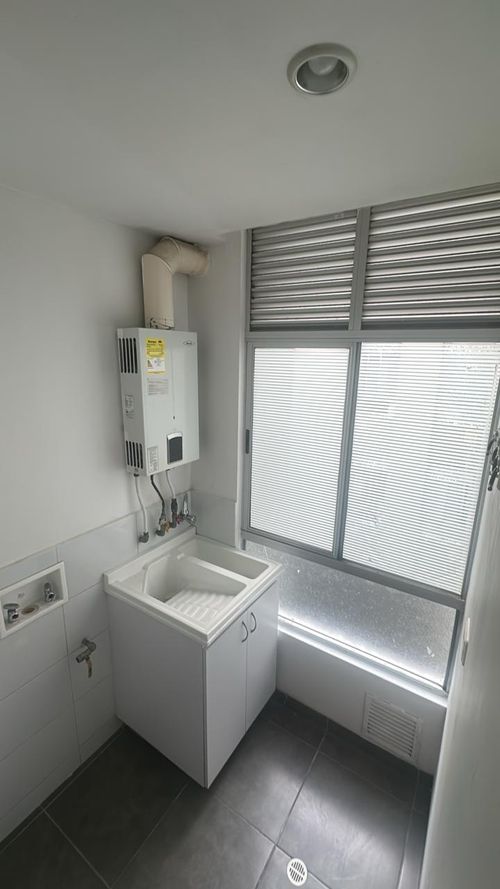Apartamento de 3 alcobas en venta en Cedritos, Bogotá, 86 m² · foto 9 de 11