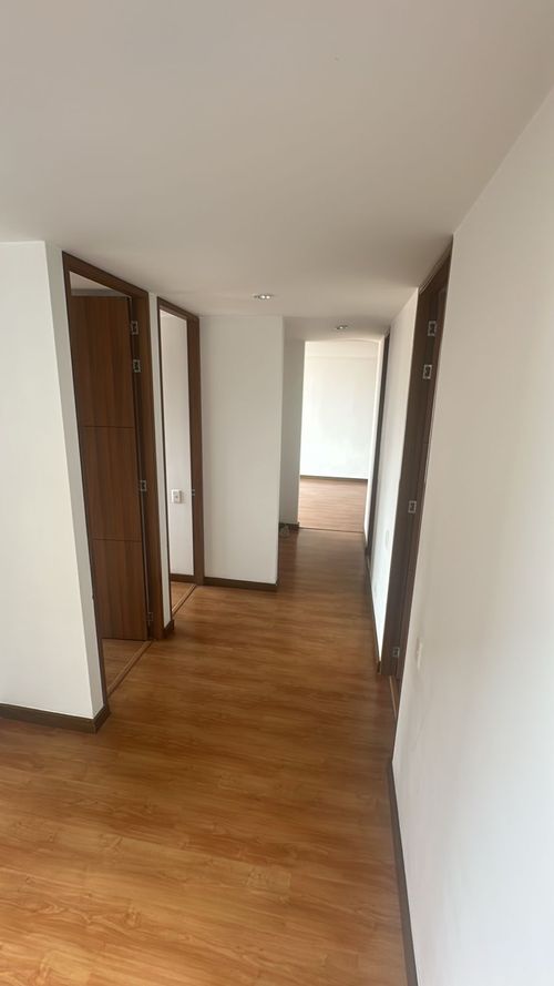 Apartamento de 3 alcobas en venta en Cedritos, Bogotá, 86 m² · foto 11 de 11