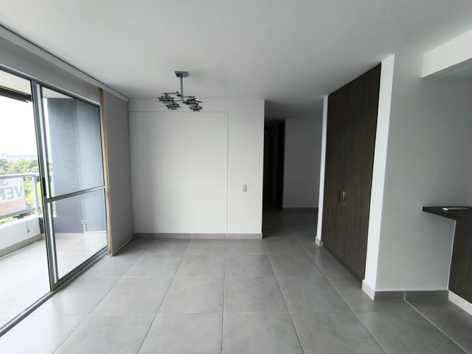 Apartamento de 3 alcobas en venta en Ciudad Real, Cali, 81 m² · foto 6 de 17