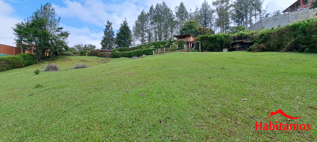 Finca en venta en El Zango, Guarne, 7268 m² · foto 3 de 24
