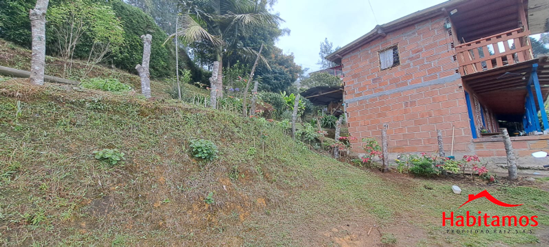 Finca en venta en El Zango, Guarne, 7268 m² · foto 5 de 24