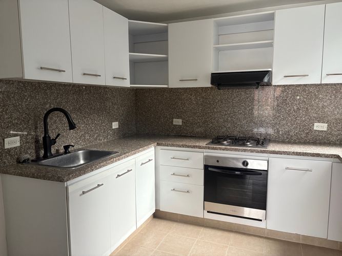 Apartamento en venta en Gilmar, Bogotá · foto 2 de 18