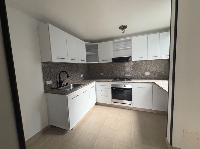 Apartamento en venta en Gilmar, Bogotá · foto 10 de 18