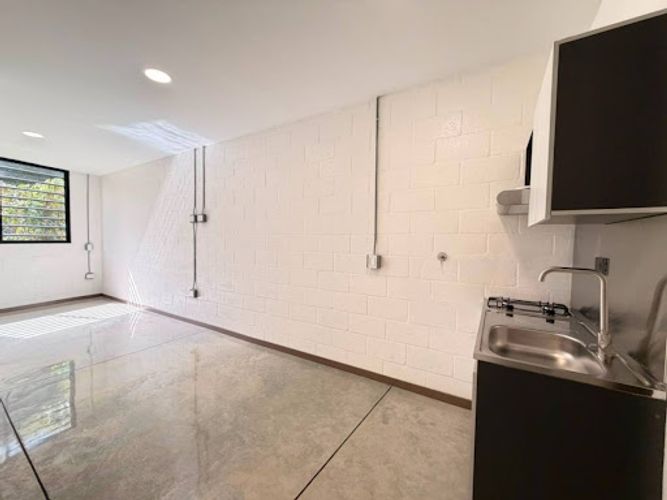 Apartaestudio en arriendo en Maria Auxiliadora, Sabaneta, 35 m² · foto 8 de 24