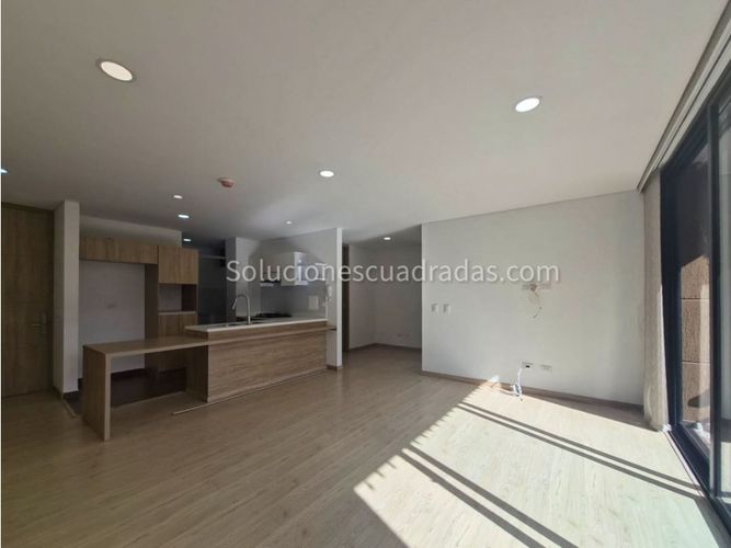 Apartamento de 2 alcobas en arriendo en Centro, Sopó, 75 m² · foto 2 de 12