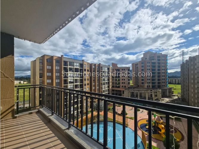 Apartamento de 2 alcobas en arriendo en Centro, Sopó, 75 m² · foto 4 de 12