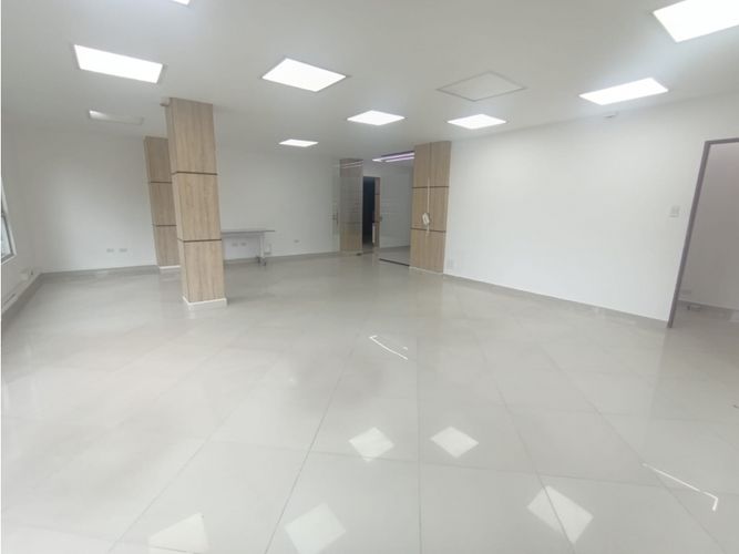 Oficina en arriendo en Estadio, Medellín, 85 m² · foto 3 de 9