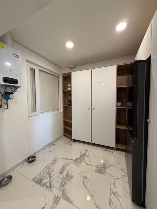 Apartamento de 3 alcobas en venta en Los Rosales, Bogotá, 185 m² · foto 18 de 19