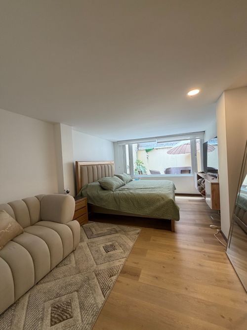 Apartamento de 3 alcobas en venta en Los Rosales, Bogotá, 185 m² · foto 7 de 19