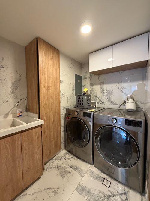 Apartamento de 3 alcobas en venta en Los Rosales, Bogotá, 185 m² · foto 14 de 19