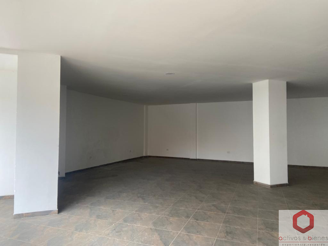 Local en arriendo en El Porvenir, Rionegro, 215 m² · foto 3 de 6