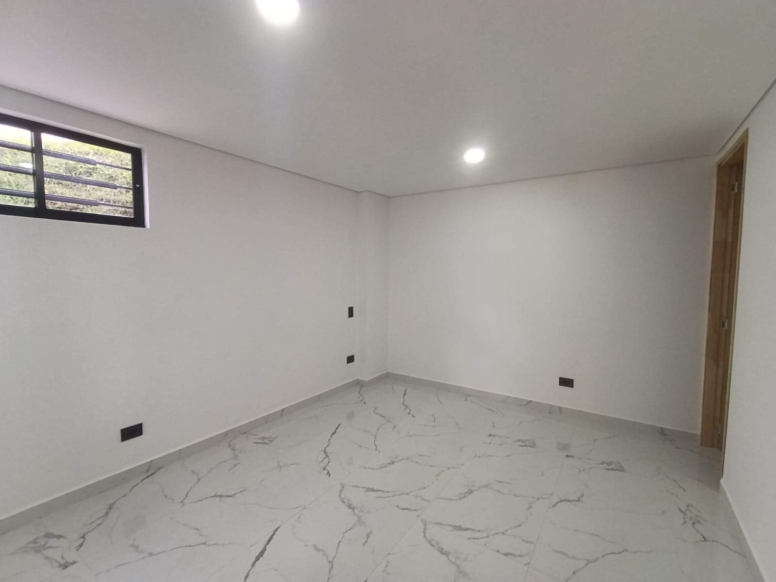 Apartamento en arriendo en Rionegro · foto 13 de 15