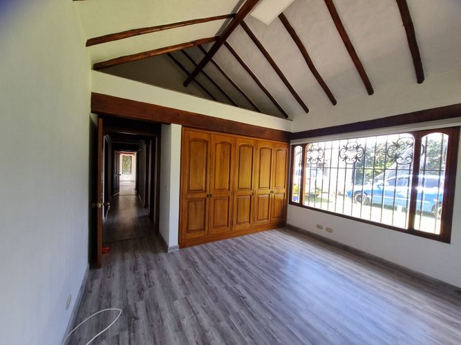 Casa de 3 alcobas en venta en La Estrella, Chía, 300 m² · foto 12 de 24