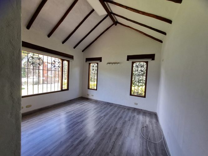 Casa de 3 alcobas en venta en La Estrella, Chía, 300 m² · foto 13 de 24