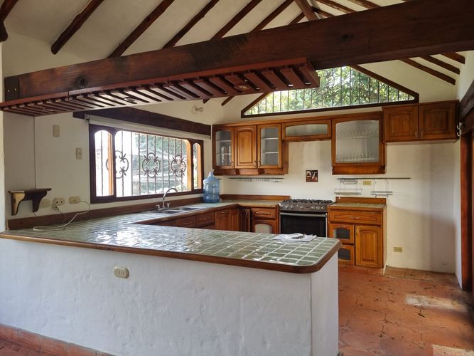Casa de 3 alcobas en venta en La Estrella, Chía, 300 m² · foto 23 de 24