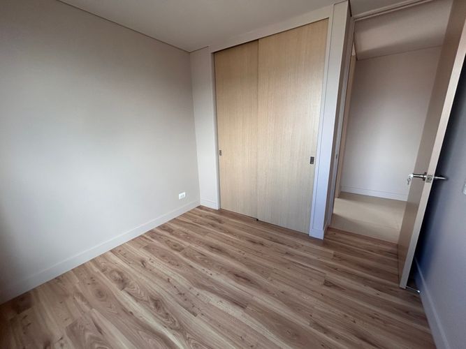 Apartamento de 3 alcobas en arriendo en Castropol, Medellín, 98 m² · foto 4 de 12