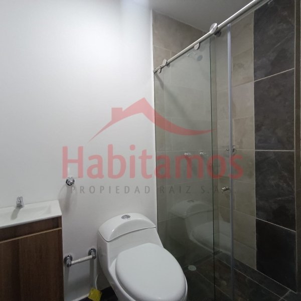 Apartaestudio en arriendo en El Dorado, Envigado · foto 5 de 9