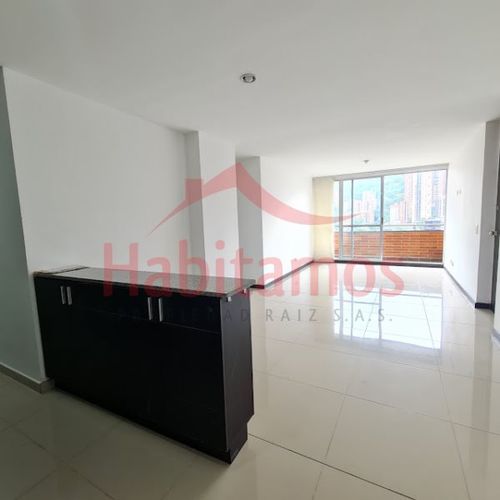 Apartamento de 3 alcobas en venta en Villa Carlota, Medellín, 85 m² · foto 6 de 21
