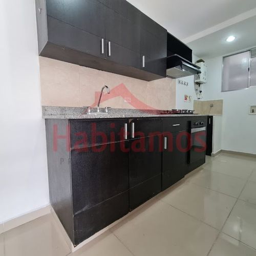 Apartamento de 3 alcobas en venta en Villa Carlota, Medellín, 85 m² · foto 8 de 21